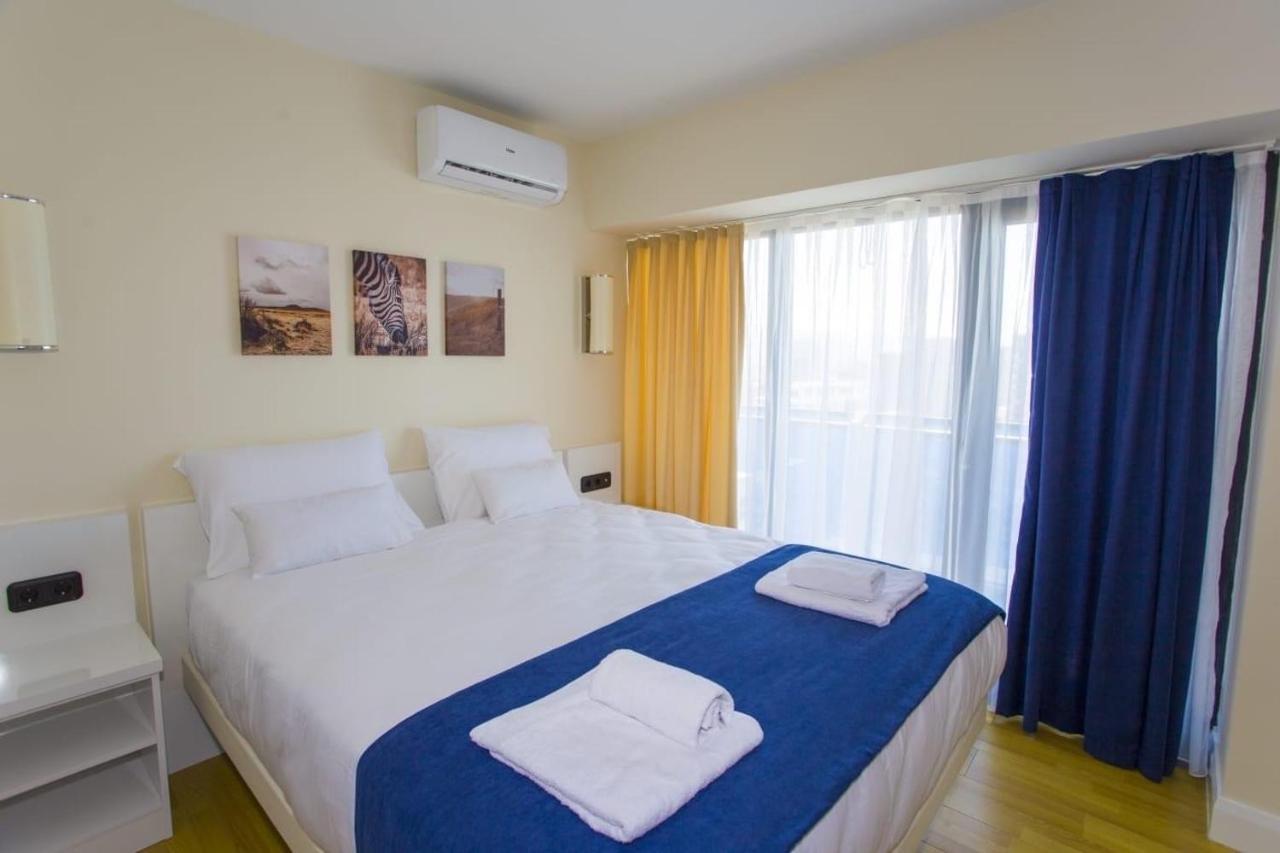 Orbi City Aparthotel Batumi Bagian luar foto