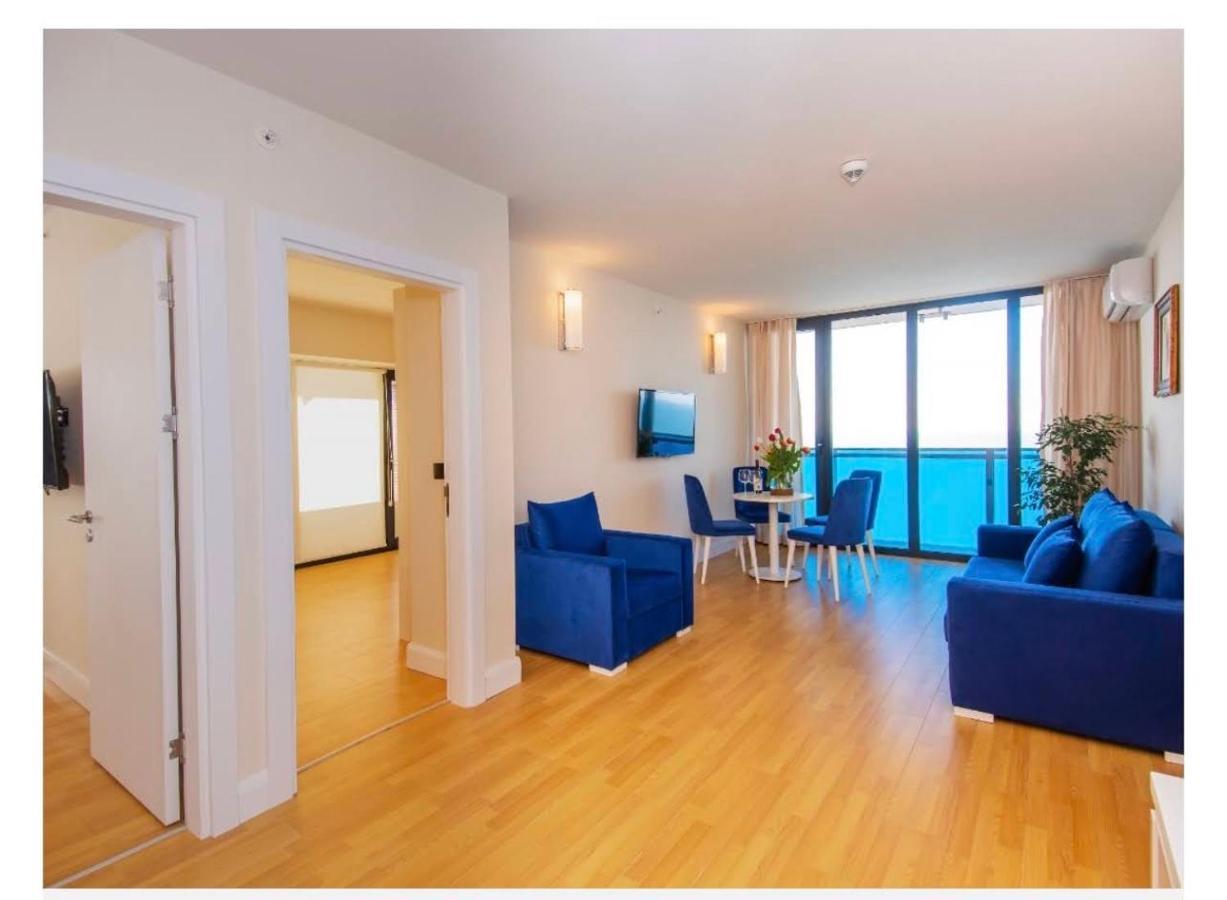 Orbi City Aparthotel Batumi Bagian luar foto