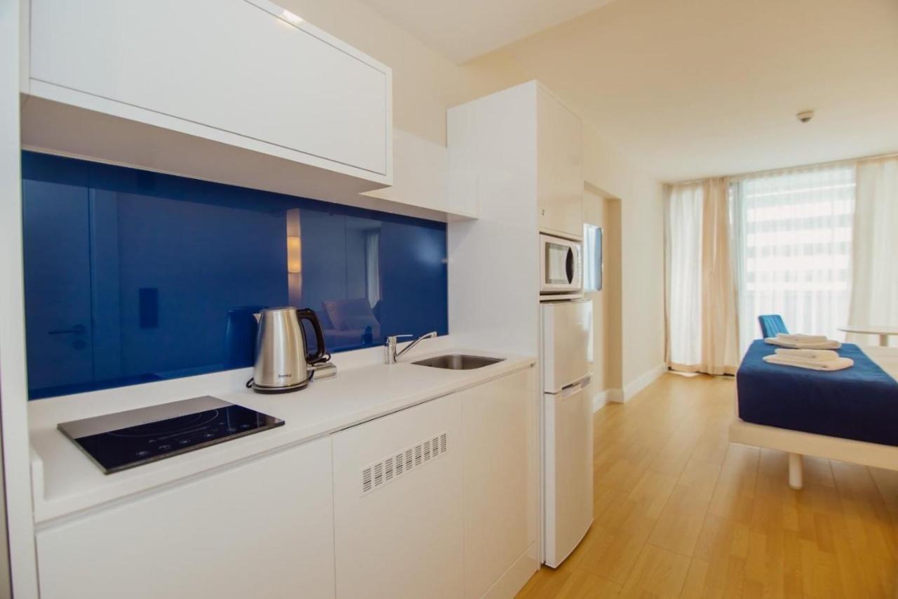 Orbi City Aparthotel Batumi Bagian luar foto