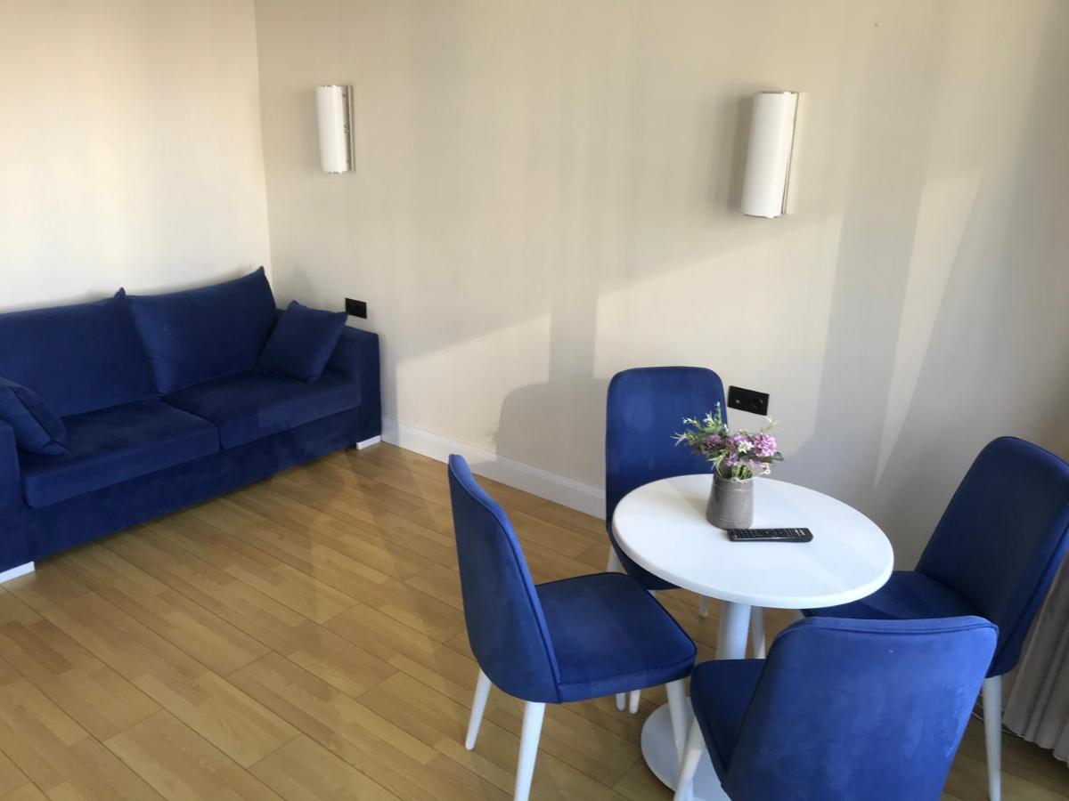 Orbi City Aparthotel Batumi Bagian luar foto