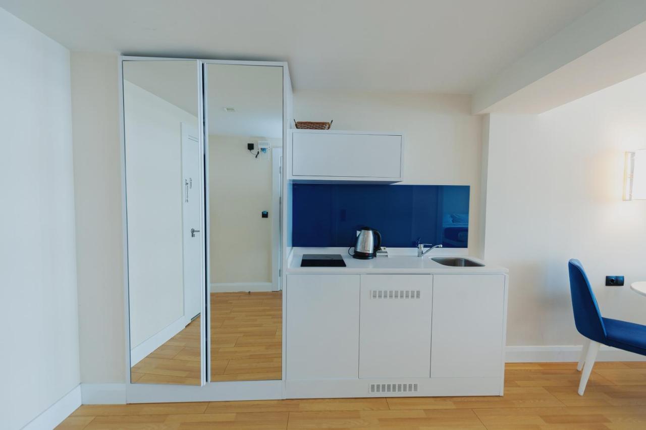 Orbi City Aparthotel Batumi Bagian luar foto